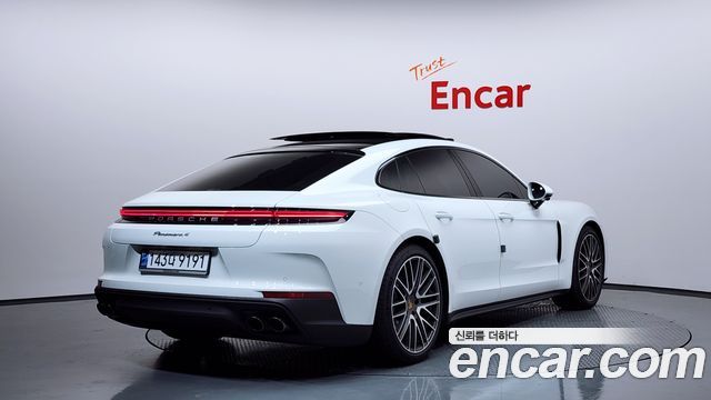 Porsche Panamera 2.9 AWD — пробег 11 906 км — фото 2 из 5