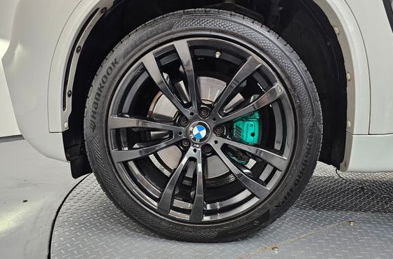 BMW X5 xDrive 40d — пробег 119 780 км — фото 5 из 5