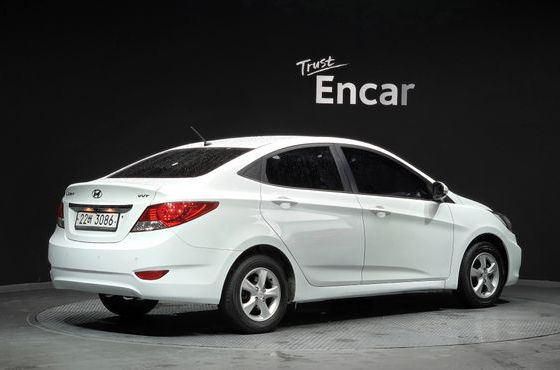 Hyundai Accent 1.4 VVT Premier — пробег 80 270 км — фото 2 из 5