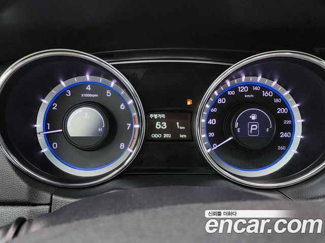 Hyundai Sonata LPi Top — пробег 202 538 км — фото 4 из 5