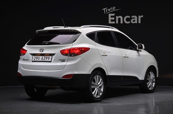 Hyundai Tucson Diesel 2WD LX20 Premier — пробег 155 707 км — фото 2 из 5