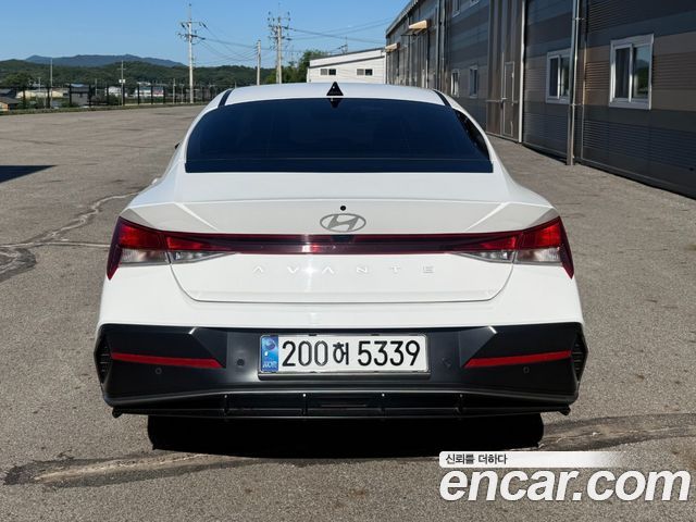 Hyundai AVANTE 1.6 Modern — пробег 11 600 км — фото 5 из 5