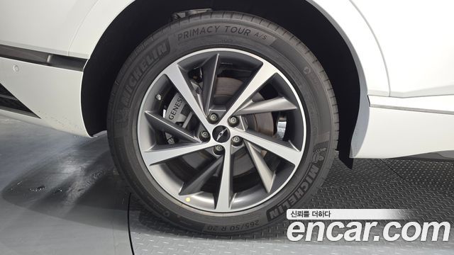 Genesis GV80 из Кореи Encar