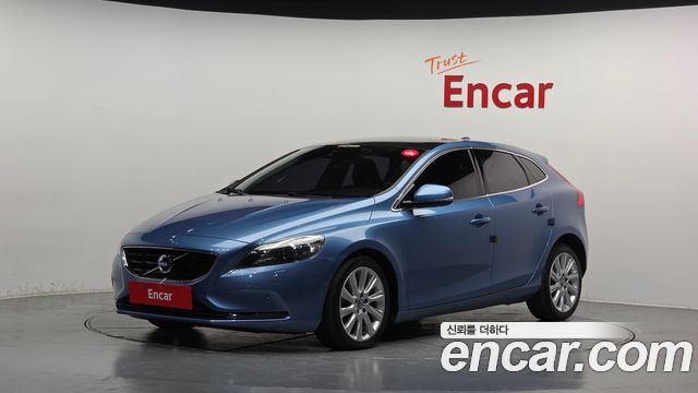 Volvo V40 из Кореи Encar