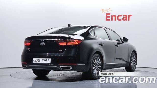 Kia K7 из Кореи Encar