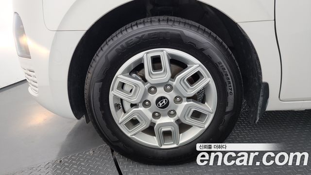Hyundai Staria из Кореи Encar