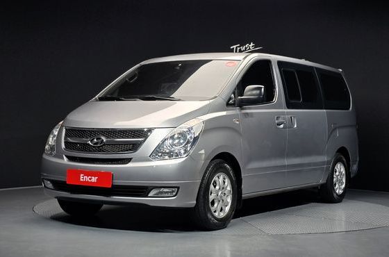 Hyundai Starex 12-Seater Wagon CVX Luxury — пробег 221 991 км — фото 1 из 5