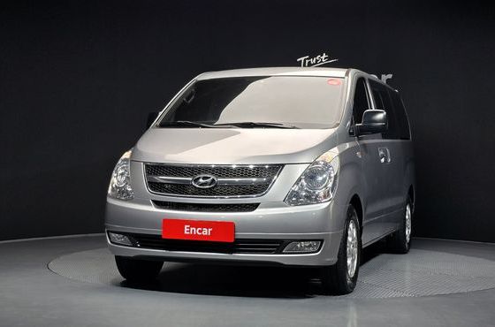 Hyundai Starex 12-Seater Wagon CVX Luxury — пробег 221 991 км — фото 3 из 5