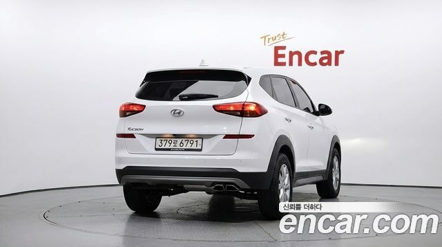 Hyundai Tucson из Кореи Encar