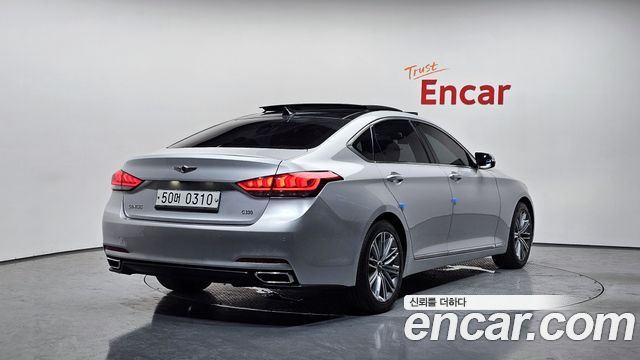 Hyundai Genesis из Кореи Encar