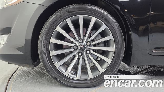 Kia K7 из Кореи Encar