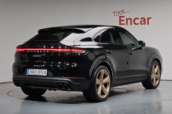 Porsche Cayenne 3.0 Coupe — пробег 8 661 км — фото 2 из 5
