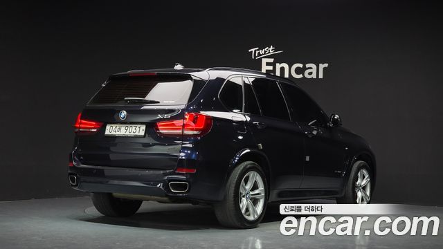 BMW X5 xDrive 30d M Sport package — пробег 134 432 км — фото 2 из 5