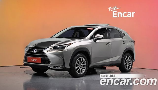 Lexus NX Supreme — пробег 105 650 км — фото 1 из 5