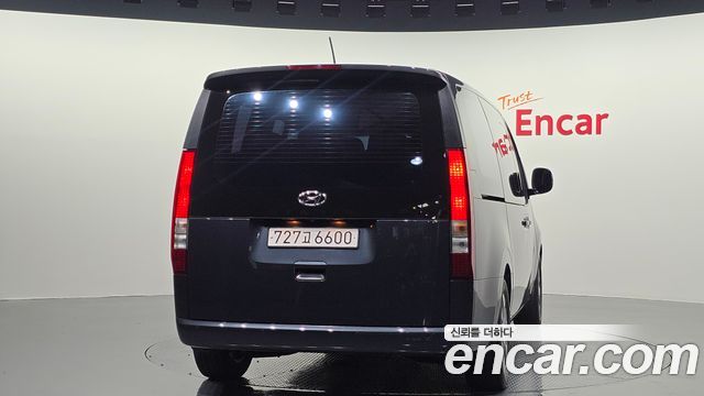 Hyundai Staria из Кореи Encar