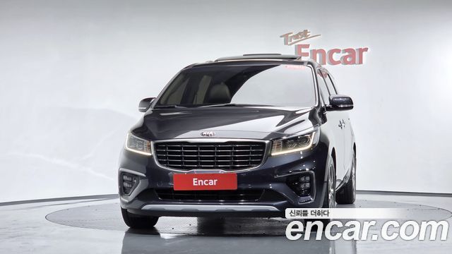 Kia Carnival из Кореи Encar