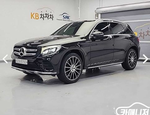 Mercedes-Benz GLC-Class GLC300 4MATIC AMG Line — пробег 93 723 км — фото 1 из 5