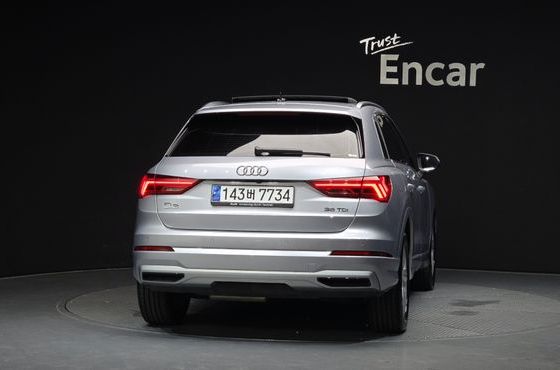 Audi Q3 35 TDI Premium — пробег 75 347 км — фото 4 из 5