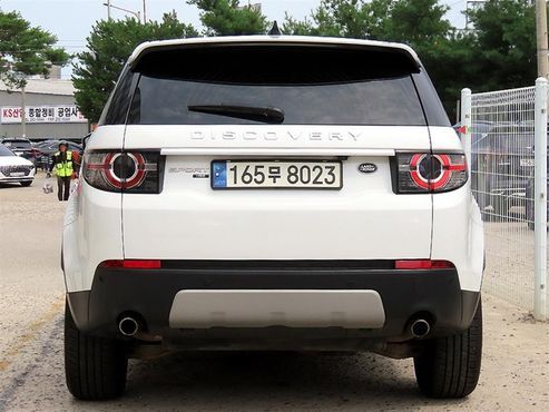 Land Rover Discovery Sport 2.0 TD4 HSE Luxury — пробег 138 731 км — фото 4 из 5