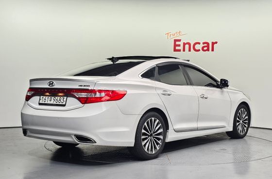 Hyundai Grandeur HG300 Exclusive — пробег 173 030 км — фото 2 из 5