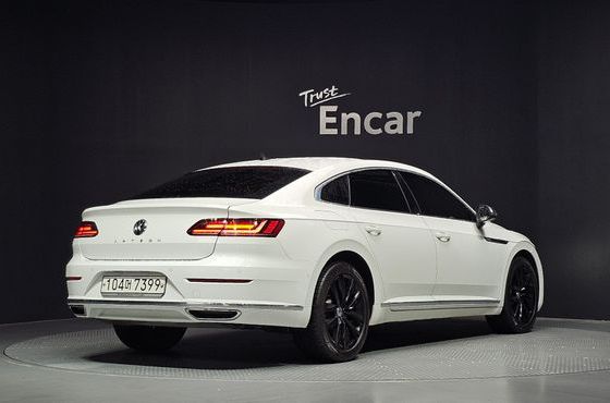 Volkswagen Arteon 2.0 TDI Prestige — пробег 106 059 км — фото 2 из 5