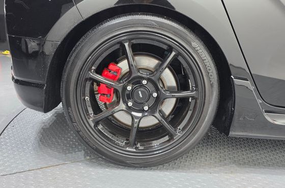 Hyundai Veloster 2.0 N — пробег 137 635 км — фото 5 из 5