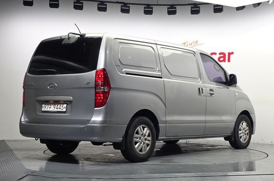 Hyundai Starex 3-Seater VAN Smart — пробег 238 088 км — фото 2 из 5