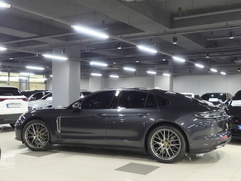 Porsche Panamera 2.9 AWD Platinum Edition — пробег 49 900 км — фото 2 из 5