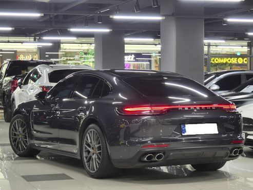Porsche Panamera 2.9 AWD Platinum Edition — пробег 49 900 км — фото 3 из 5