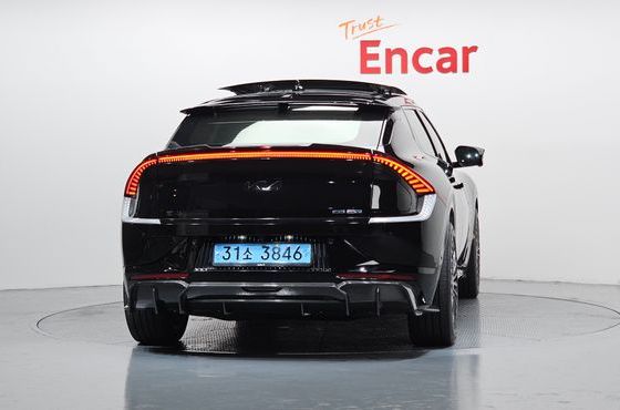 Kia EV6 Long Range Earth — пробег 75 028 км — фото 4 из 5