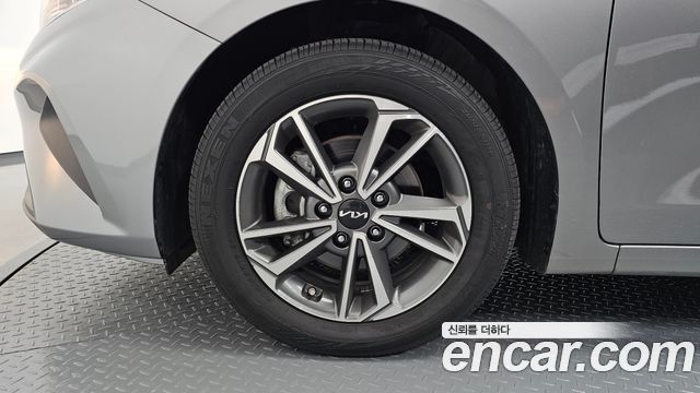 Kia K3 из Кореи Encar