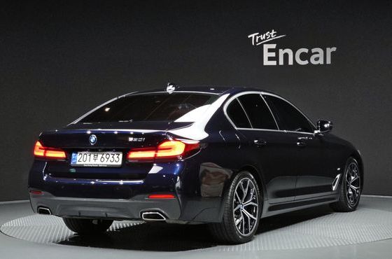 BMW 5-Series 530i M Sport Package — пробег 113 387 км — фото 2 из 5