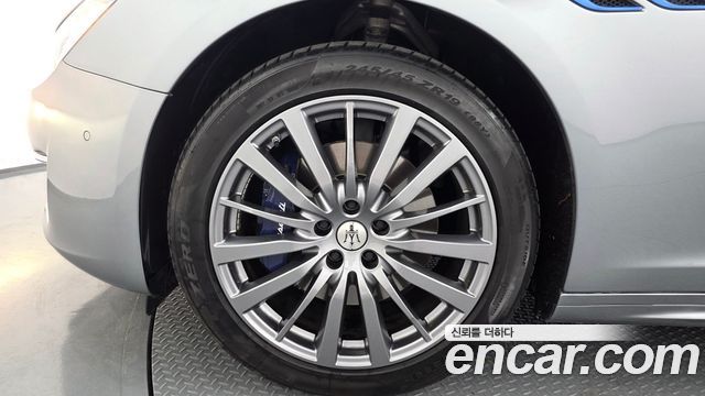 Maserati Ghibli из Кореи Encar
