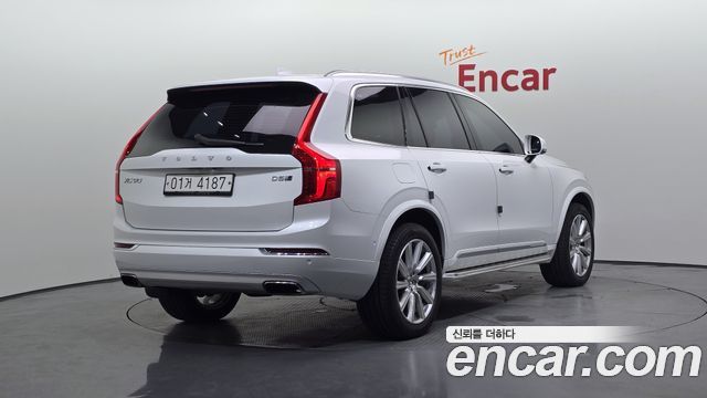 Volvo XC90 D5 Inscription — пробег 98 520 км — фото 2 из 5