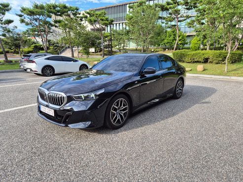 BMW 5-Series 520i M Sport — пробег 28 000 км — фото 4 из 5