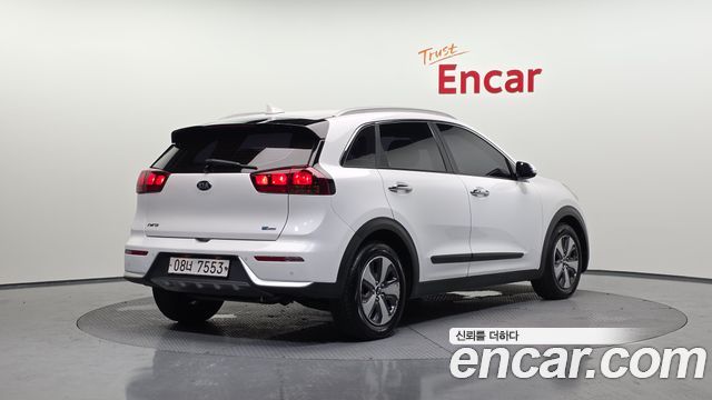 Kia Niro из Кореи Encar