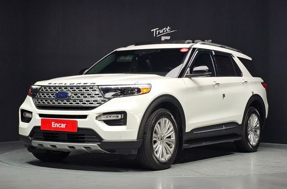 Ford Explorer 3.3 Hybrid — пробег 34 443 км — фото 1 из 5
