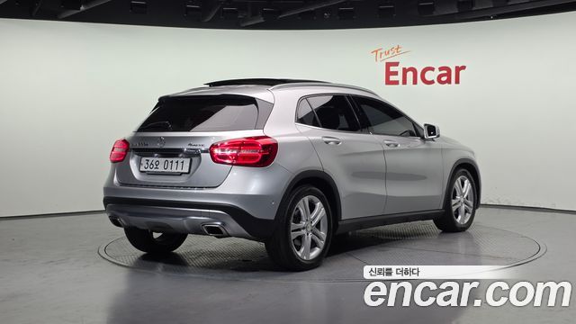 Mercedes-Benz GLA-Class из Кореи Encar
