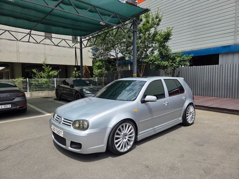 Volkswagen Golf 1.8 GTI — пробег 324 000 км — фото 1 из 5