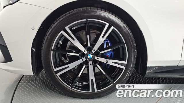 BMW 5-Series 530i xDrive M Sport — пробег 7 053 км — фото 5 из 5