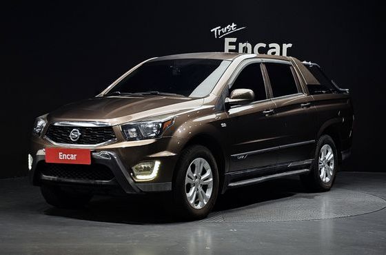 Ssangyong KORANDO 2.2 CX7 4WD Vision — пробег 159 512 км — фото 1 из 5