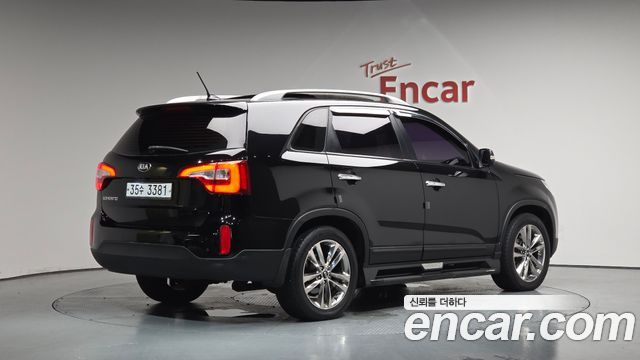Kia Sorento Diesel 2.0 2WD Prestige — пробег 157 014 км — фото 2 из 5
