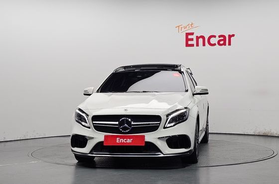 Mercedes-Benz GLA-Class GLA45 AMG 4MATIC — пробег 72 454 км — фото 3 из 5