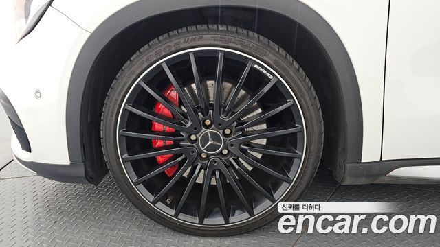 Mercedes-Benz GLA-Class из Кореи Encar