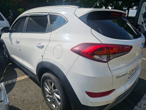 Hyundai Tucson Diesel 1.7 2WD Modern — пробег 208 414 км — фото 4 из 5