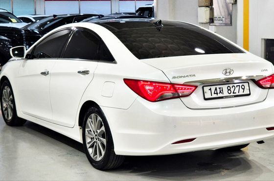 Hyundai Sonata LPI Modern(Handicapped) — пробег 211 652 км — фото 4 из 5