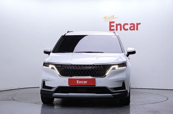 Kia Carnival 9-Seater Prestige — пробег 68 852 км — фото 3 из 5