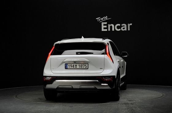 Kia Niro Signature — пробег 82 577 км — фото 4 из 5