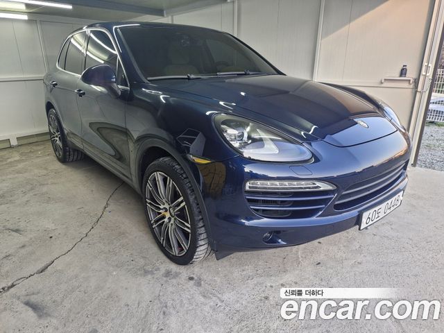 Porsche Cayenne 3.0 Diesel Platium Edition 958 — пробег 247 603 км — фото 1 из 5