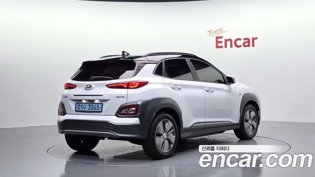 Hyundai Kona из Кореи Encar